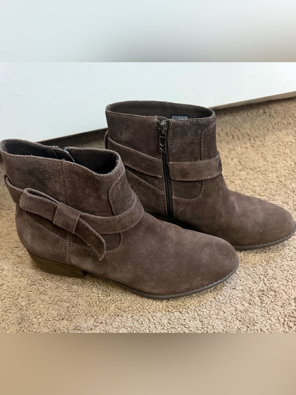 Skechers Women's Brown Suede Ankle Booties with Side Zip